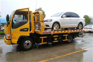 杨浦附近拖车救援24小时服务热线